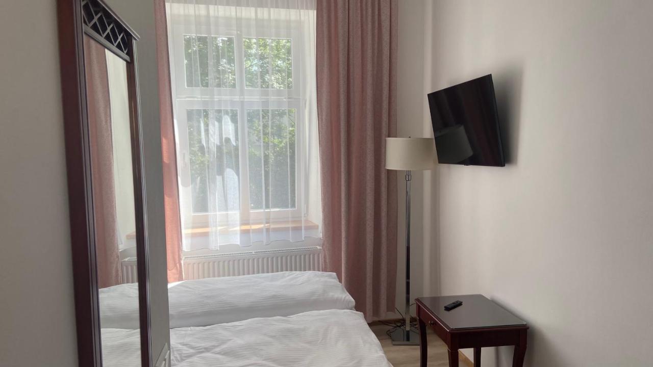 Aparthotel Slezak Litomyšl Exterior foto